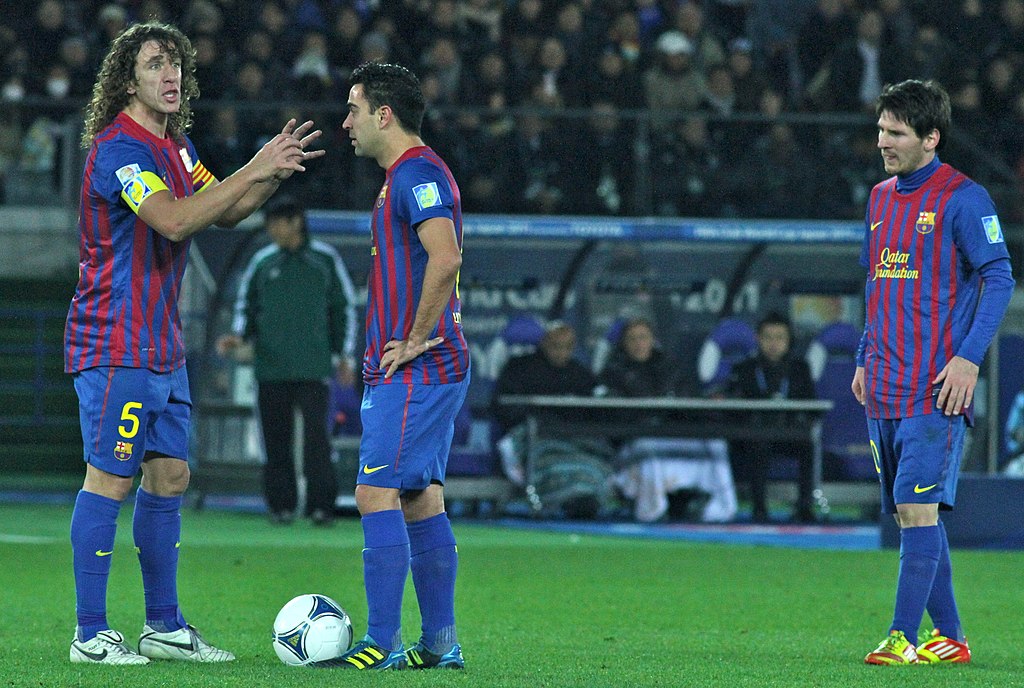 File:Puyol Xavi Messi FC Barcelona Team of the Year 2011.jpg - Wikipedia